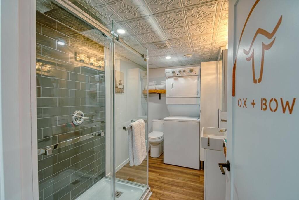 The Ox + Bow Apartment Portage la Prairie Luaran gambar